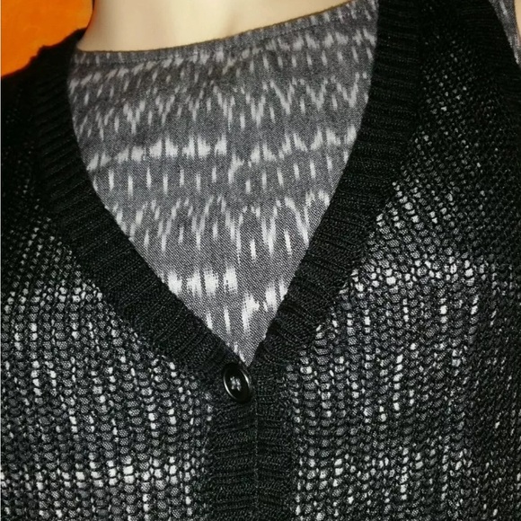 Eileen Fisher Black V-Neck Ethereal Organic Linen Fine Gauge Vest - PP NWT $188 - Picture 5 of 7